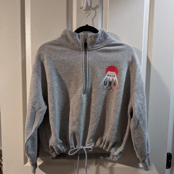 Team USA Tokyo Olympics 1/4 Zip Cropped Pullover Sweatshirt - Picture 1 of 2